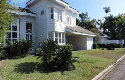 Casa à venda no condomínio jardim acapulco no guarujá | omega imóveis