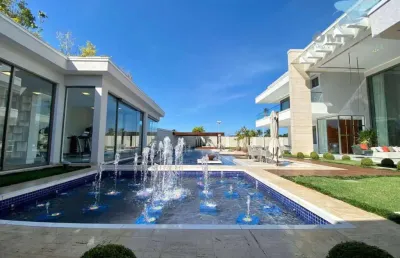 Casa à venda no jardim acapulco no guarujá | omega imóveis