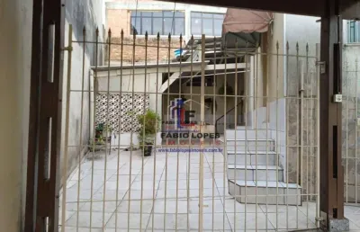 Casa com 2 quartos à venda na Rua Nirvana, Vila Palmares, Santo André