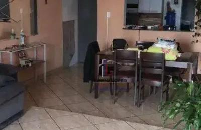 Casa com 3 quartos à venda na Rua dos Marcianos, Vila Sacadura Cabral, Santo André