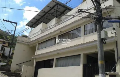 Casa à 03 minutos de centro da cidade, com 3 dormitórios à venda, 335 m² por r$ 1.200.000 - vilage - nova friburgo/rj