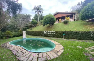 Casa com 3 dormitórios à venda, 169 m² por r$ 750.000,00 - varginha - nova friburgo/rj