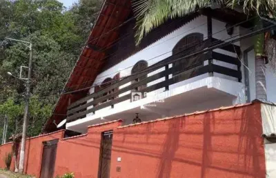 Casa à venda, 209 m² por r$ 680.000,00 - são pedro da serra - nova friburgo/rj