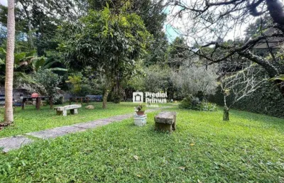 Casa privilegiada no coração do bairro à venda, 125 m² por r$ 700.000 - cascatinha - nova friburgo/rj