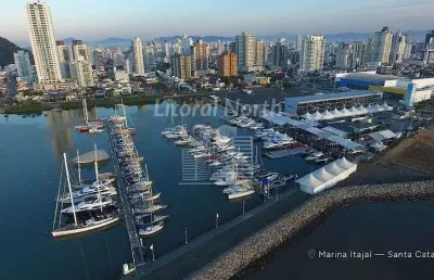 Apartamento com 3 quartos à venda na Rua Laguna, Centro, Itajaí