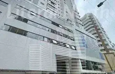 Apartamento com ótima localização em balneário camboriú.