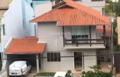 Casa com 3 quartos à venda na Avenida das Arapongas, Ariribá, Balneário Camboriú