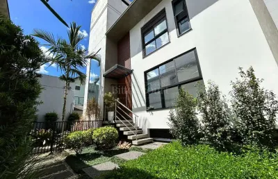 Casa em condomínio fechado com 3 quartos à venda no América, Joinville 