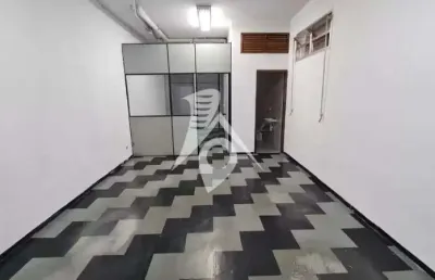 Casa comercial para alugar na Rua Vilela, 269, Tatuapé, São Paulo