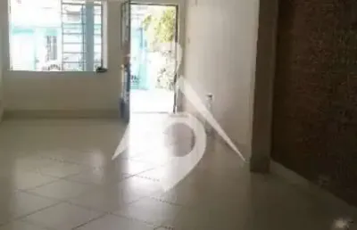 Casa com 3 quartos para alugar na Rua Camé, 428, Mooca, São Paulo
