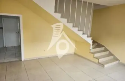 Casa com 2 quartos para alugar na Maria Cecilia, 117, Vila Carrão, São Paulo