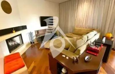 Casa com 4 quartos para alugar na Rua Angoera, 426, Jardim Têxtil, São Paulo