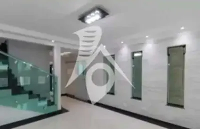 Casa com 3 quartos para alugar na Rua Lutécia, 906, Vila Carrão, São Paulo