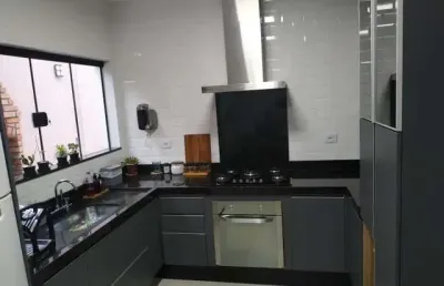 Casa com 3 quartos para alugar na Rua Abaiú, 100, Vila Macedopolis, São Paulo