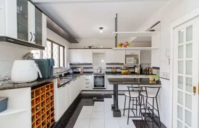 Casa com 4 quartos à venda na francisco braga, 156, guabirotuba, curitiba por r$ 1.100.000