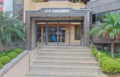 Apartamento com 4 quartos à venda na avenida visconde de guarapuava, 5087, batel, curitiba por r$ 2.490.000