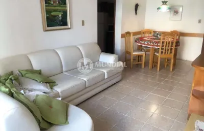 Apartamento com 2 quartos para alugar na Rua 3500, 215, Centro, Balneário Camboriú