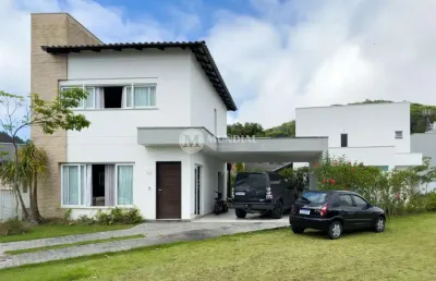 Analisa permuta no campeche e rio tavares, são judas tadeu, balneário camboriú - sc
