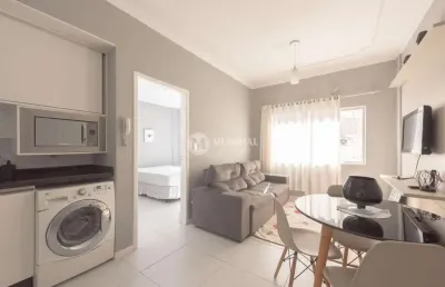 Lindo apartamento 01 quarto na quadra do mar, centro, balneário camboriú - sc