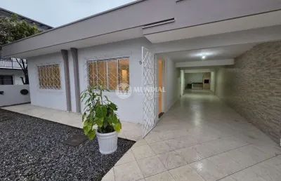 Casa para locação anual , municípios, balneário camboriú - sc