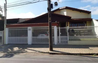 Casa à venda em bragança paulista, jardim sevilha, com 3 quartos, com 190 m²