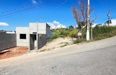 Terreno à venda em bragança paulista, condomínio villa verde bragança, com 140 m²