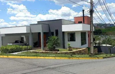 Casa à venda em bragança paulista, condomínio villa real de bragança, com 3 suítes, com 380 m²