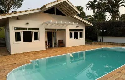 Casa à venda em bragança paulista, condomínio panorama ii, com 3 quartos, com 342 m²