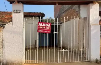 Casa para alugar em bragança paulista, curitibanos, com 2 quartos