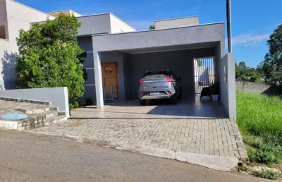 Casa à venda em bragança paulista, condomínio portal da serra, com 3 quartos, com 137.45 m²