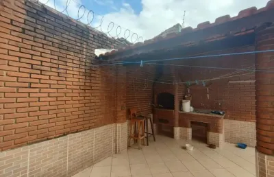 Balneario maracanã, casa isolada 3 dorms, 2 banheiros, edicula, garagem.