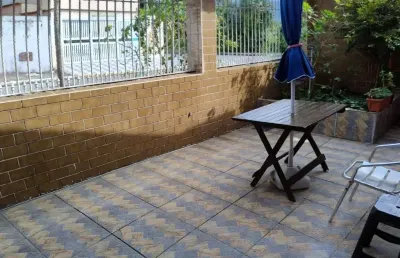 Casa com 2 quartos à venda na Rua Jamil Issa, 10, Vila Caiçara, Praia Grande