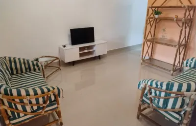 Casa com e quartos praia grande vila caiçara com espaço gourmet  300 metros da praia