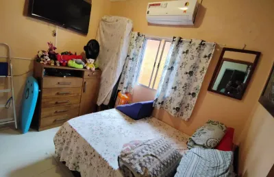 Vila caiçara, kitchinete, com garagem, 150 mts do mar