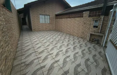 Casa 2 dormitorios 50 metros da praia r$ 335.000,00 à vista