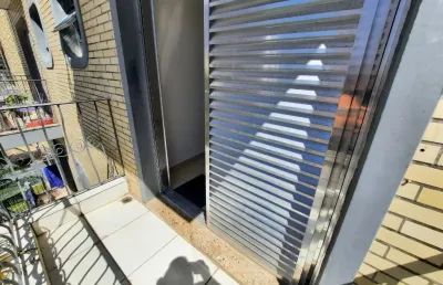 Vila caiçara, excelene oportunidade, apto 3 dorms, 2 banheiros, próximo ao mar