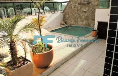 Cobertura duplex à venda no coração do humaitá, rj.