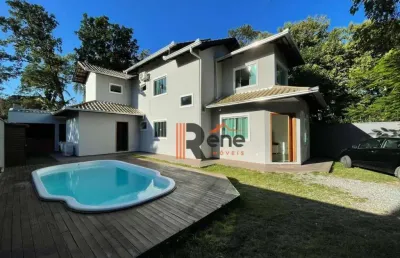 Casa com 3 quartos à venda na Praia do Estaleiro, Balneário Camboriú 