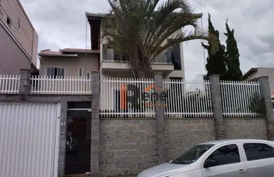 Casa com 4 quartos à venda no Centro, Camboriú 