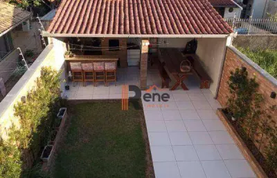 Casa com 3 quartos à venda no Centro, Camboriú 