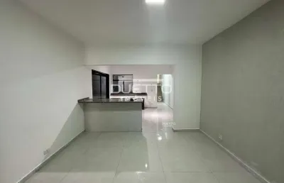 Casa térrea de 03 dormitórios, sendo 01 suíte, à venda na vila suissa, mogi das cruzes - sp