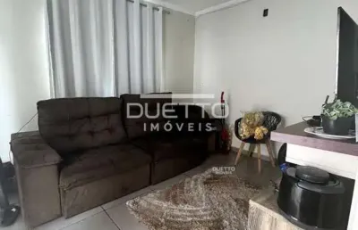 Casa térrea de 02 dormitórios, sendo 01 suíte, à venda na vila paulista, mogi das cruzes - sp