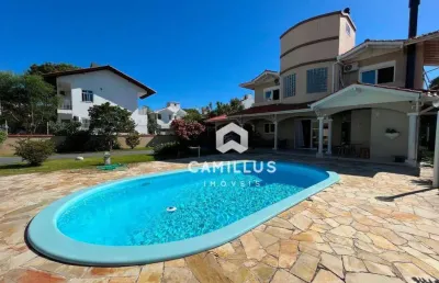 Casa a 200 metros do mar com 4 dormitórios à venda, 297 m² por r$ 3.900.000 - campeche - florianópolis/sc