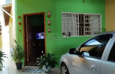 Casa com 2 quartos à venda na rua pedrina oliveira da cunha, 824, jardim terras de santo antônio, hortolândia por r$ 300.000