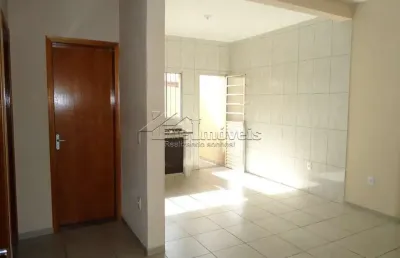Casa com 2 quartos para alugar na eleusina batista silva, 45, jardim terras de santo antônio, hortolândia por r$ 1.300