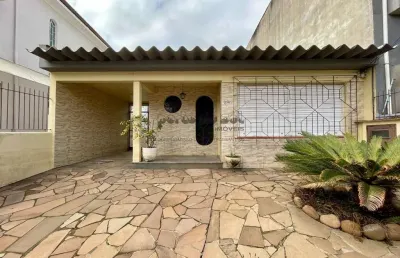 Casa com 3 quartos à venda na Rua Antenor Lemos, 64, Menino Deus, Porto Alegre