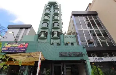 Sala comercial à venda na Avenida Cristóvão Colombo, 1694, Floresta, Porto Alegre