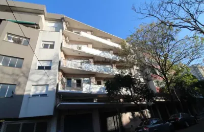 Apartamento com 3 quartos à venda na Avenida Cristóvão Colombo, 87, Floresta, Porto Alegre