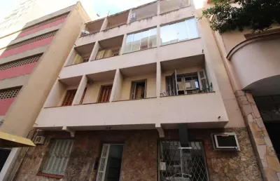 Apartamento com 2 quartos à venda na Rua Duque de Caxias, 1379, Centro Histórico, Porto Alegre