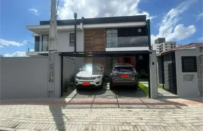 Casa em bom retiro com 3 quartos, sendo 1 suíte em joinville/sc